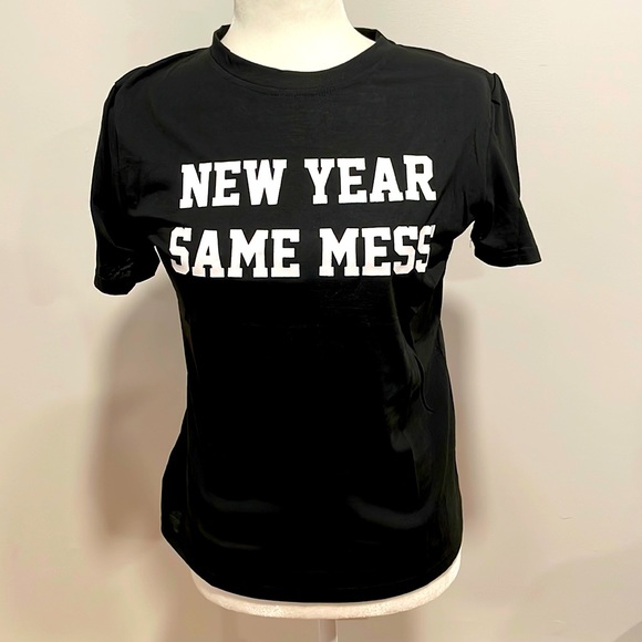 Tops - New Year Graphic Tee